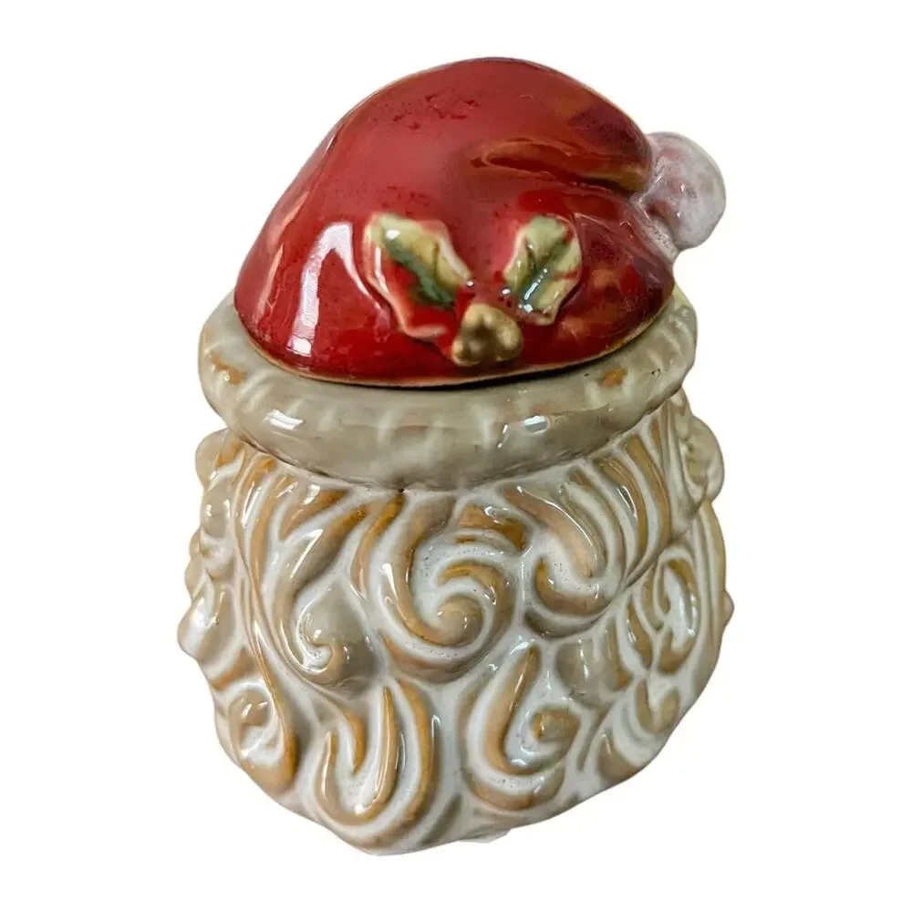 Holiday Santa Ceramic Creamer and Sugar Set Retro Look New